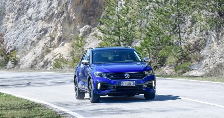 Volkswagen T-Roc R: la prova su strada