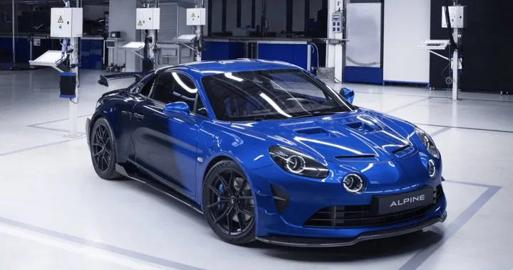 Alpine A110 R Ultime, come finire la carriera in grande stile