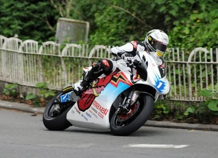 TT Zero 2014: McGuinness finalmente in trionfo con la Mugen