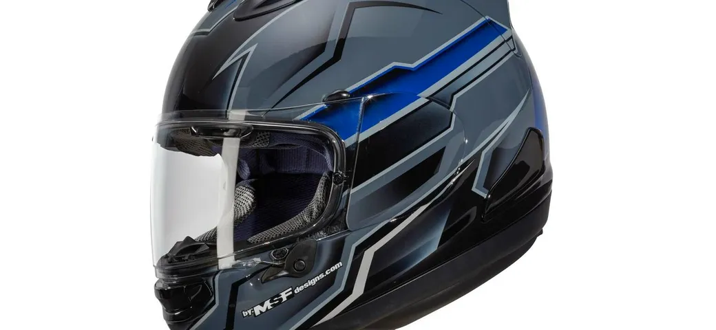 Casco Arai RX-7V: protezione e qualità in testa
