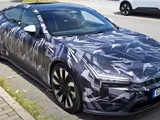 Polestar 5, in visita al Borussia Dortmund: la GT sfida Porsche Taycan