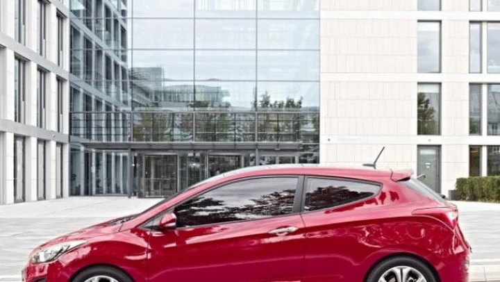 La Hyundai i30 RS non esiste, parola di Hyundai