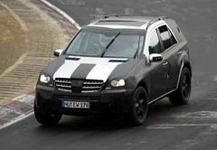 Spy Shot: Mercedes ML 55 AMG