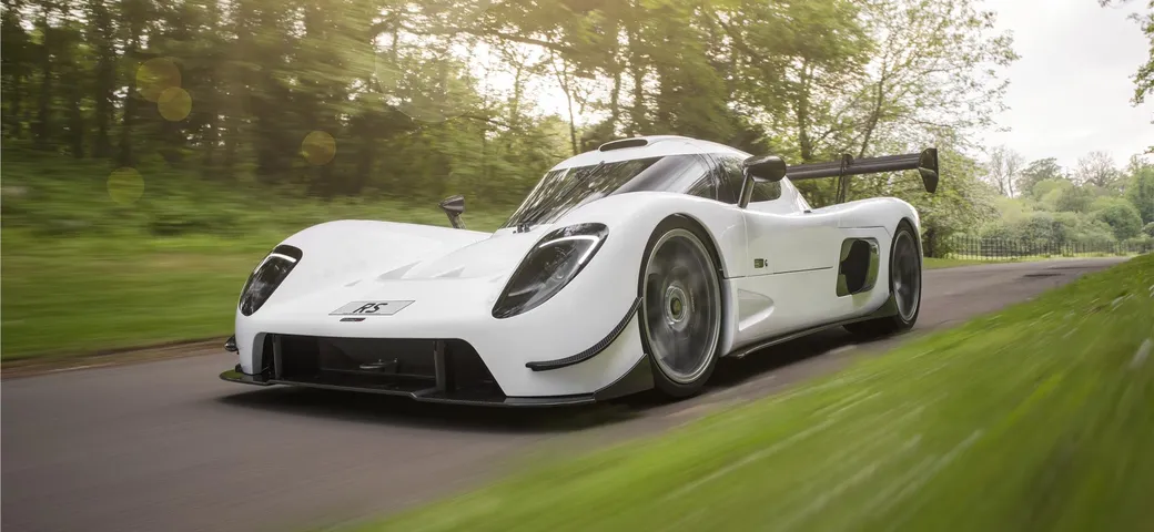 Ultima RS: supercar inglese da 1.200 CV