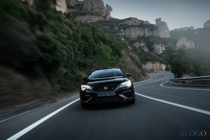 Seat Leon Cupra R ST: primo contatto. Video