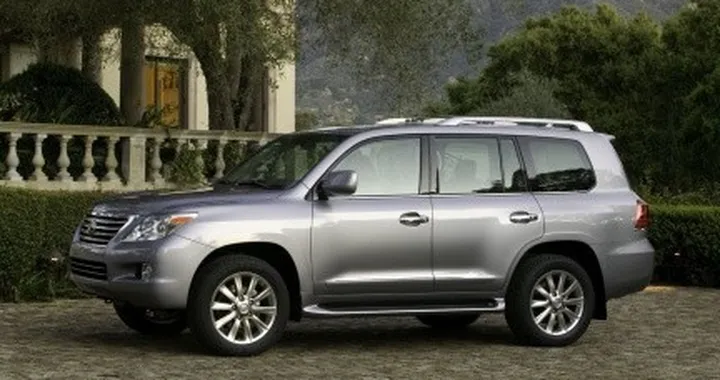 Salone di New York: Lexus LX570