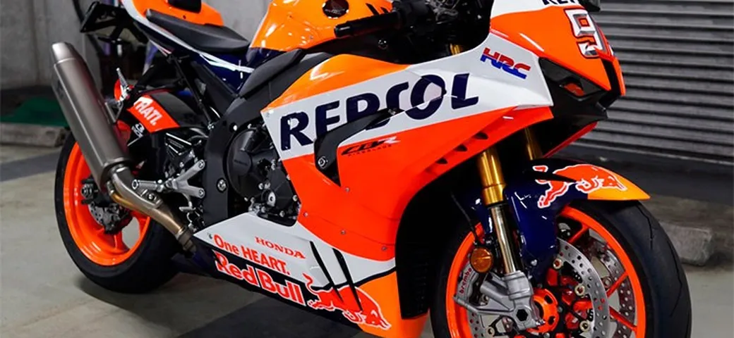 Honda CBR1000RR-R Fireblade: finalmente una Repsol Replica