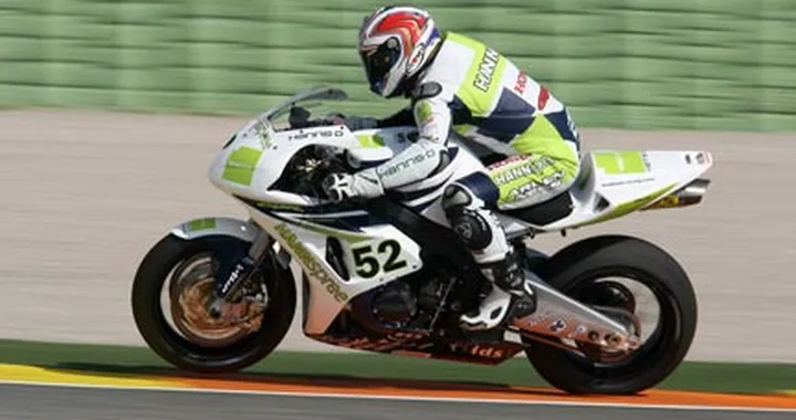 SBK: Toseland vince gara 2 a Valencia