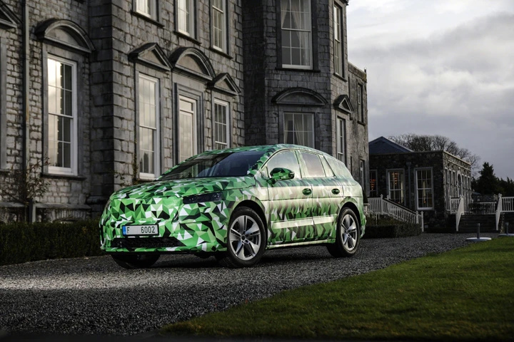Skoda ENYAQ iV: nuova frontiera dell'elettrico