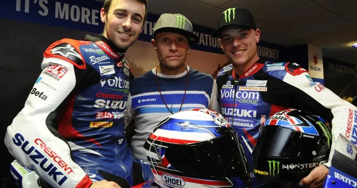 Keith Flint: la star della musica elettronica con la passione per le moto