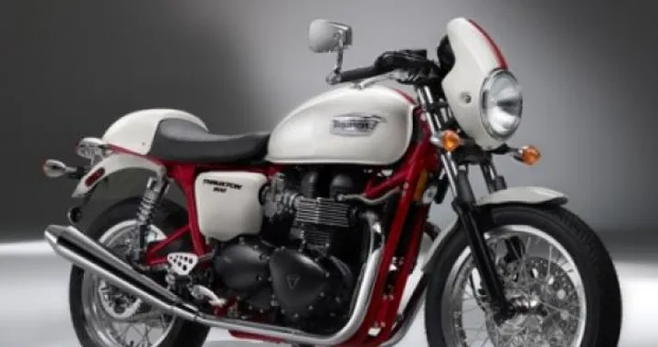 Triumph Thruxton 900 Special Edition 2010