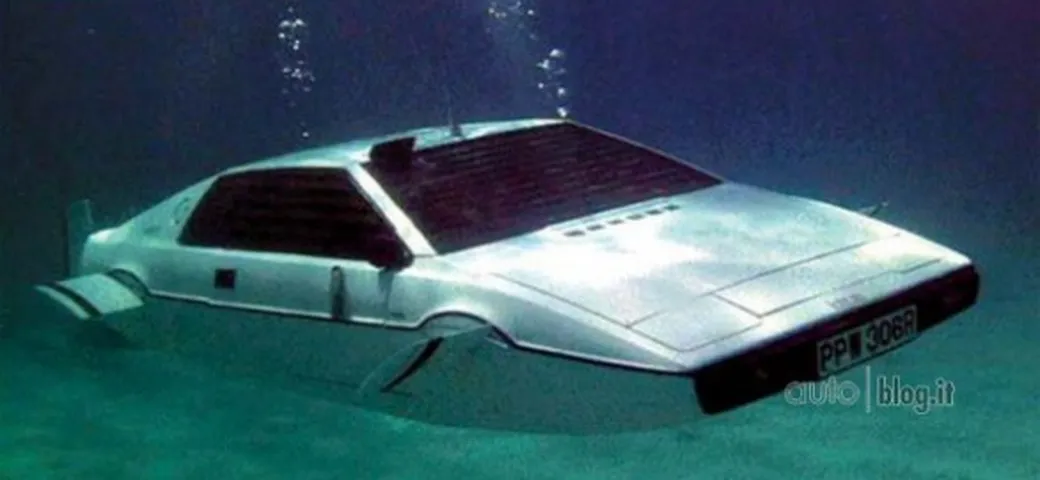 L'auto sommergibile di James Bond? E' stata comprata da Elon Musk