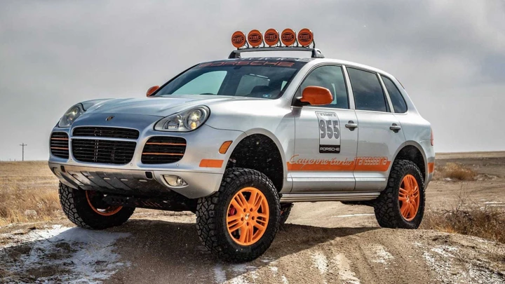 Porsche Cayenne: all'asta una speciale versione off-road