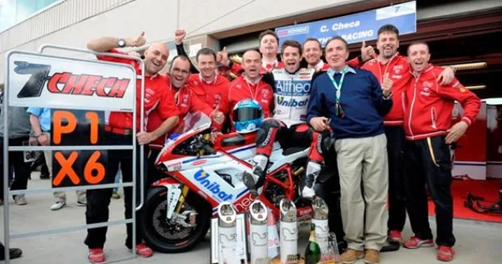 Checa allunga nel Mondiale con una doppietta