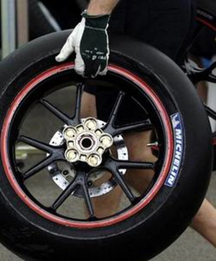 MotoGP: monogomma al vaglio! Cosa ne pensate?