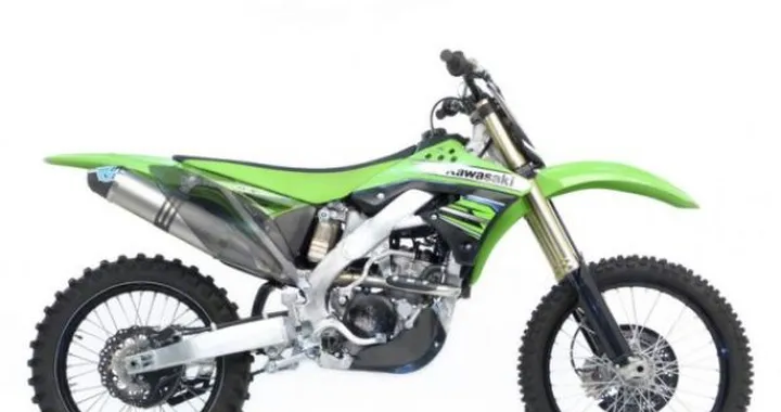 Nuovi scarichi Leovince per Kawasaki KX 250 F 2012 e Versys 1000 2012
