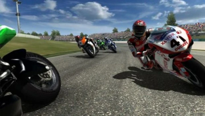 Presentazione videogioco SBK09 a Milano: il piloti sfidano il pubblico