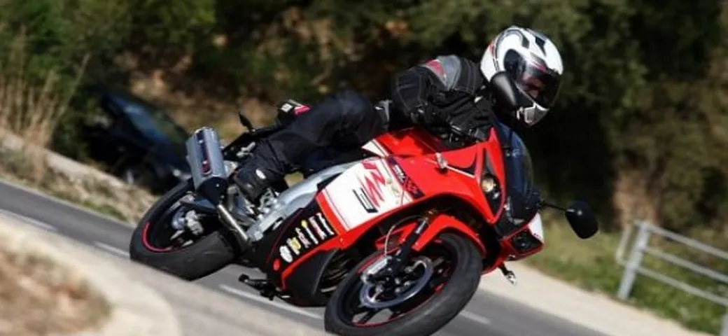 Novità 2013: Rieju RS3 125