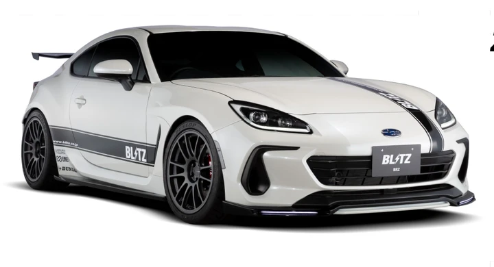 Toyota GR86 e Subaru BRZ: arriva il kit aerodinamico firmato Blitz