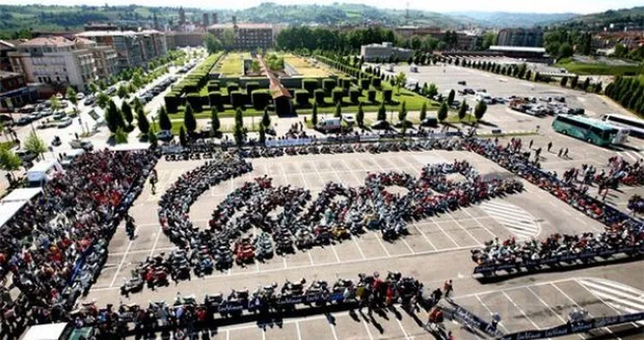 VespItalia 150: Vespa per l'anniversario dell'Unità d'Italia