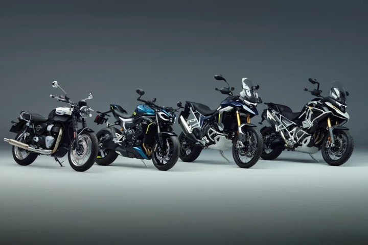 Triumph prepara 4 novità per il 2027: cambiano Tiger e Street Triple