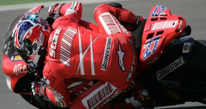 MotoGp: Stoner vince nel delirio Turco