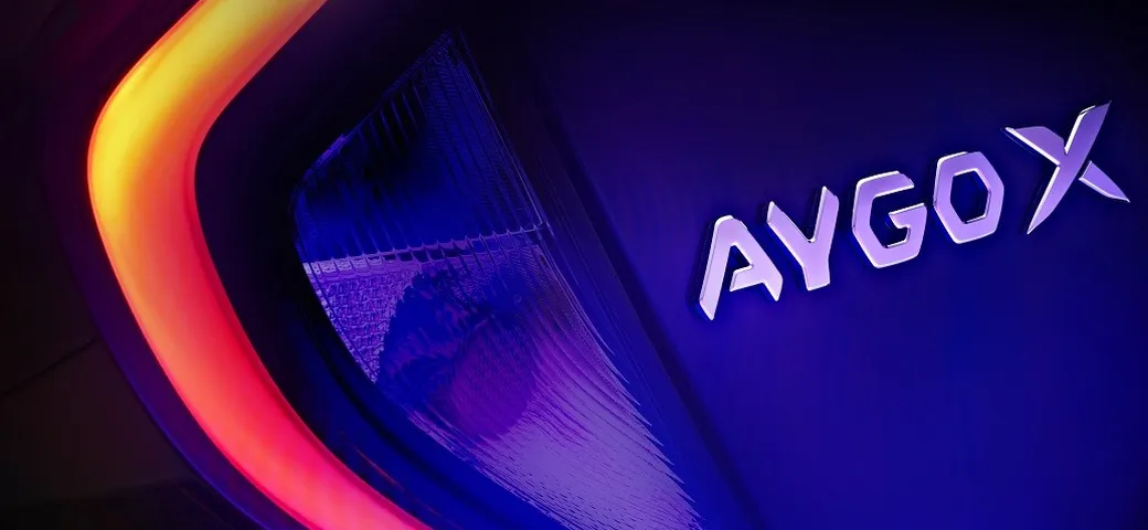 Toyota Aygo X: sarà presentata a novembre