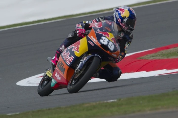 Moto3, Silverstone: vince Salom, italiani fuori dalla Top 10