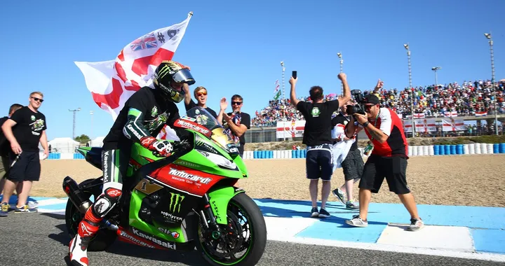 SBK Jerez 2015: Davies vince Gara-2, Rea Campione del Mondo [Foto e Video]