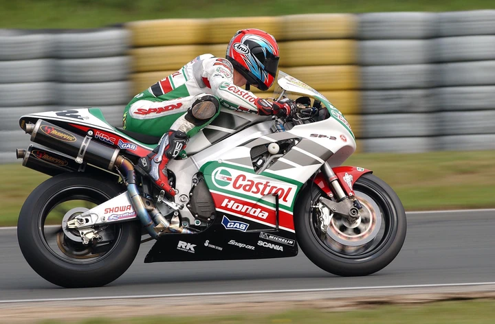 WSBK: Honda HRC torna in forma ufficiale assieme a Moriwaki