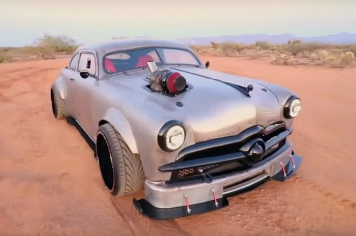 Ford 1949, lo storico esemplare trasformato in hot rod su base Bmw Serie 3
