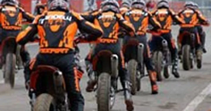 Trofeo KTM Supermoto: sconti a chi corre con la SX-F450