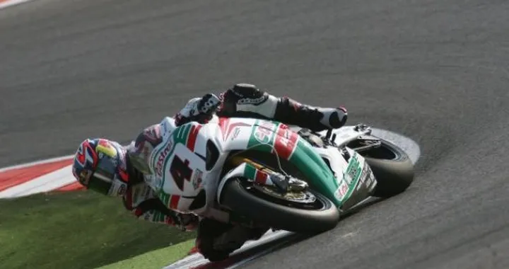 WSBK, Imola: Rea su Checa nelle qualifiche. Quarto Fabrizio davanti a Melandri