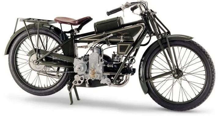 Tanti Auguri Moto Guzzi