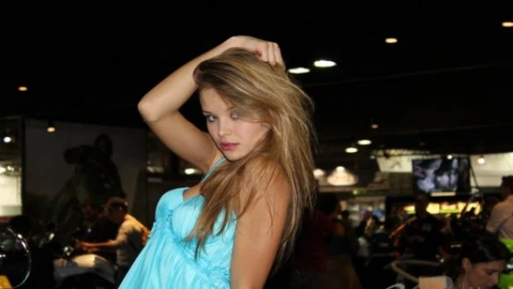 EICMA 2011: le Girls del Salone di Milano /parte 2