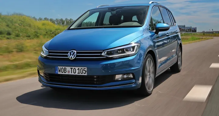 Volkswagen Touran: primo contatto su strada [Video]