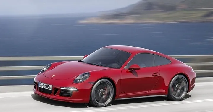 Porsche 911 Carrera GTS e Carrera 4 GTS: foto, video e dati tecnici ufficiali