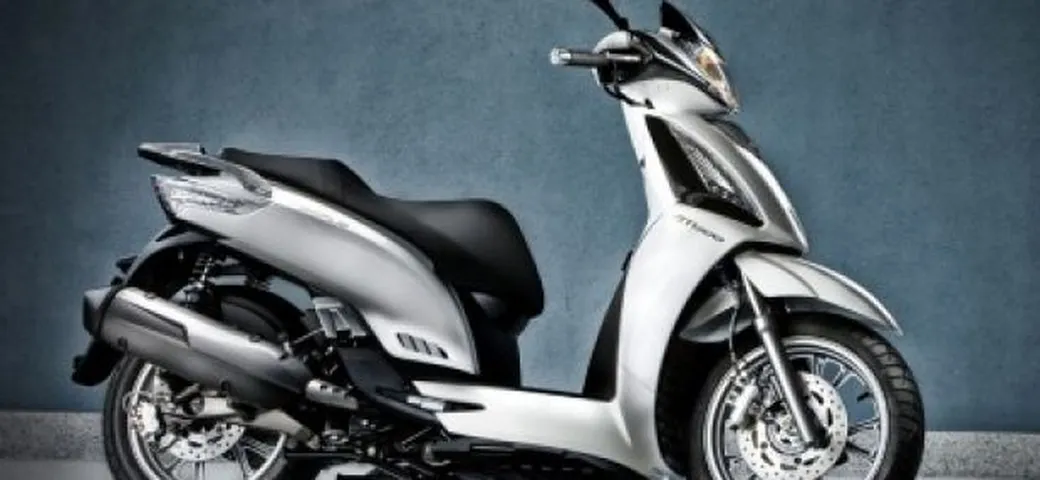 Kymco People GT300i 2010