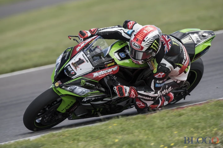 Rea, tris iridato! Lo stop in gara 2 al Magny-Cours non intacca il trionfo del “cannibale”