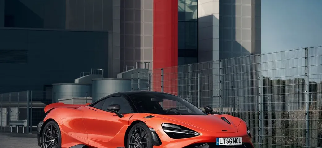 McLaren 765LT: nuovi standard di velocità e prestazioni