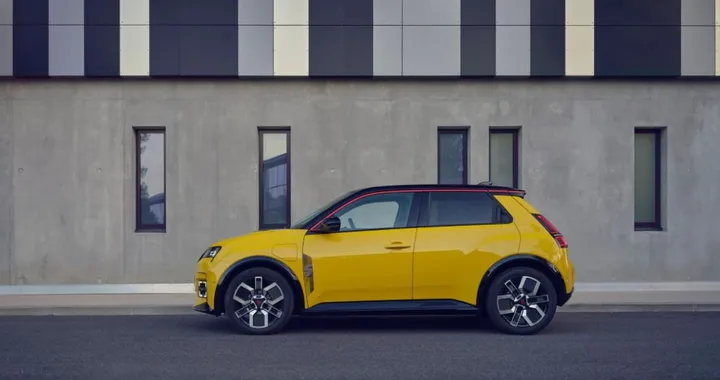 Renault 4 e Renault 5, insieme agli incentivi offerte con anticipo zero