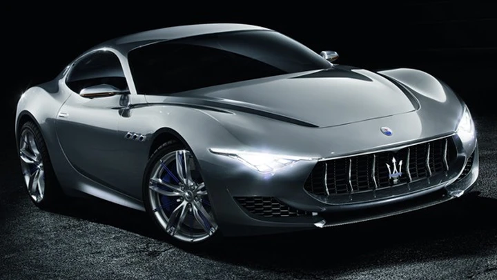 Maserati Alfieri: gli auguri del Tridente in video