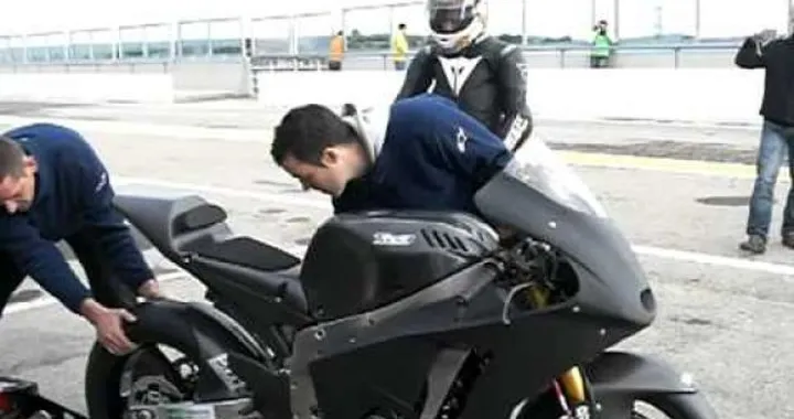 Prima uscita in pista per la Moto2 del team Tech3