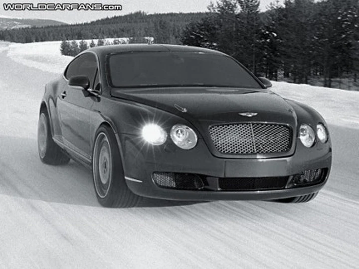 Kankkunen batte il record di velocità su ghiaccio con la sua Bentley