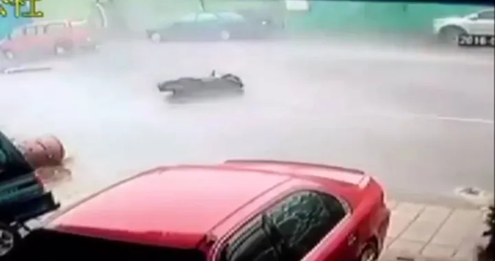 Epic Fail: Scooter Vs tifone