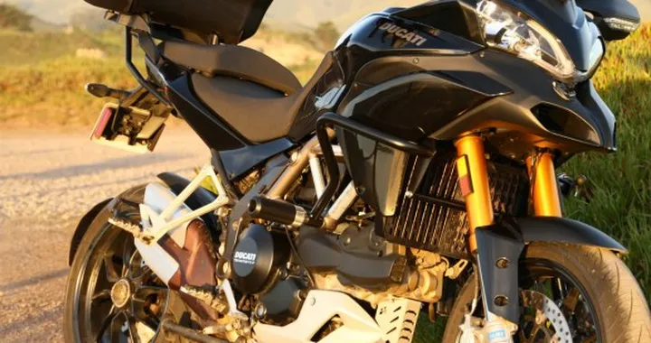 AltRider: Protezioni per Ducati Multistrada 1200