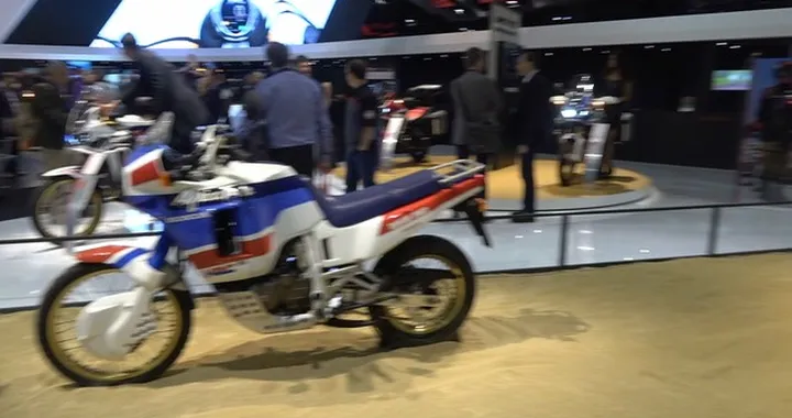 Eicma 2017- Stand Honda CB1000 R