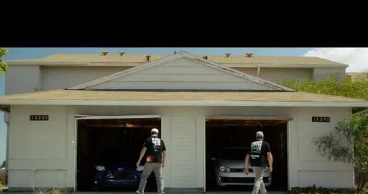 Una Ford Focus ST guidata da Ken Block sfida una VW Golf GTI