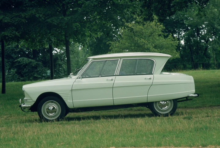 Citroen Ami6: i sessant'anni dell'eccentrica berlina