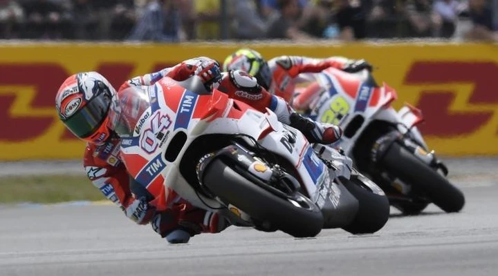 Dovizioso e Iannone a caccia del podio in Germania